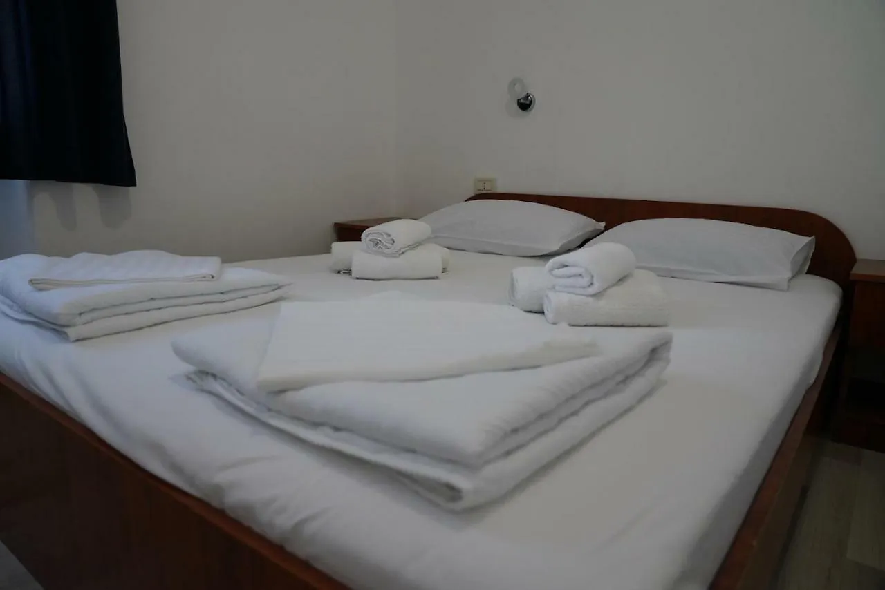 Sesar Apartments Krk - No. 2 Vinko Krk Town